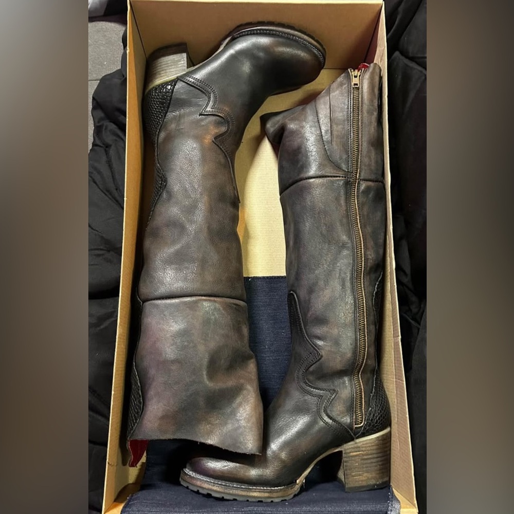 Freebird Boots Calgary Women’s Size 8 Riding Boots Heal Leather Brown New